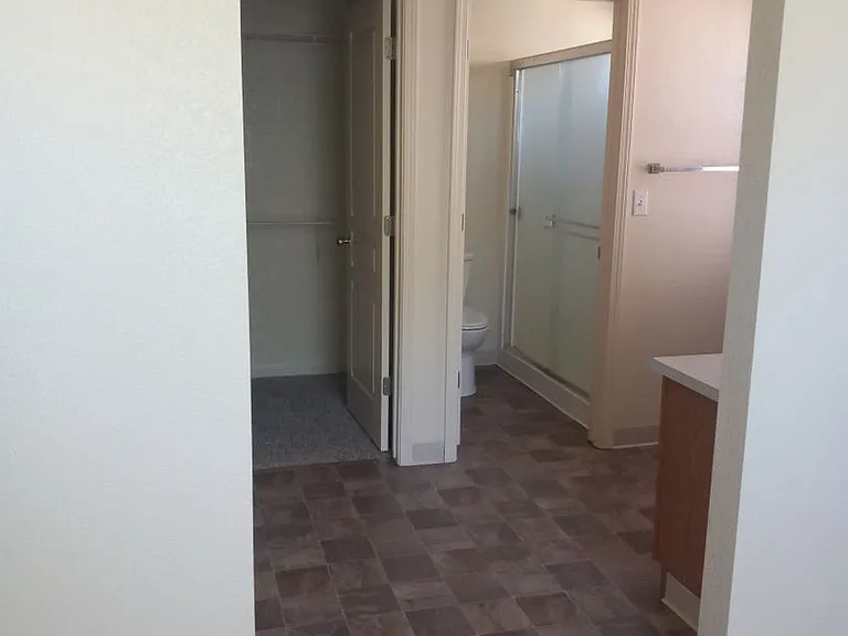 546 Rawe Peak Dr — Photo 8