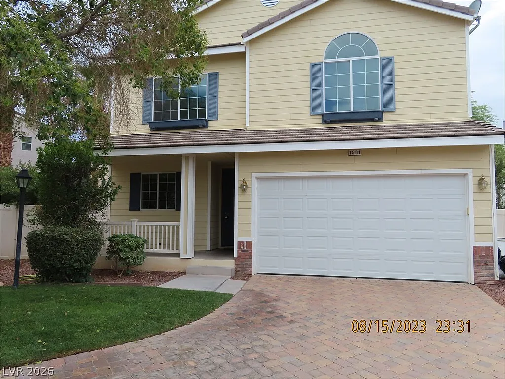 4 bed, 3.0 bath, 1735 sqft, $2,250 — Photo 1