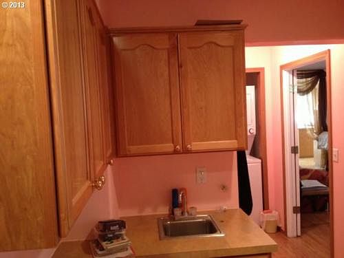 5th image of 6004 NE 76th Cir
