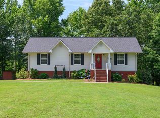 1968 Corner Rd, Warrior, AL 35180