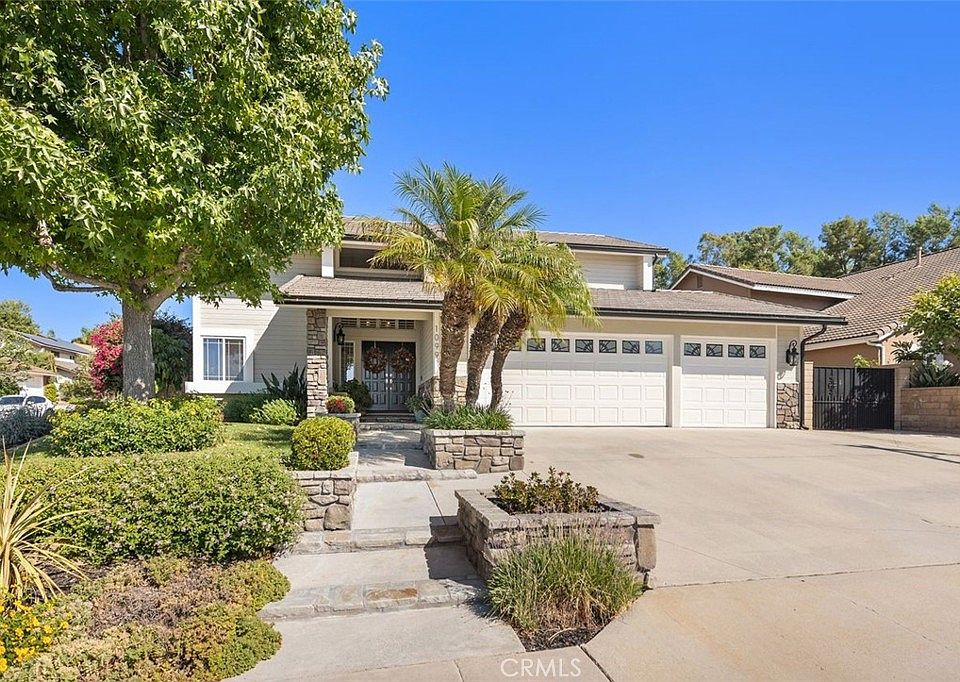 1st image of 1099 S Burlwood Dr