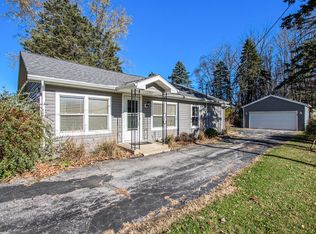 3695 Kerlikowske Rd, Coloma, MI 49038