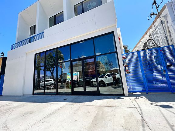 2nd image of 2142 Logan Ave #11