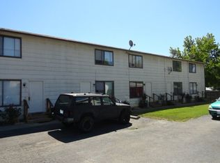 2310 Table Rock Rd APT 4, Medford, OR 97501