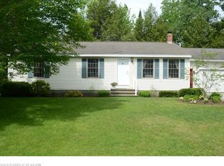 36 Crossing Brook Rd, Cumberland, ME 04021