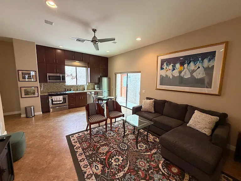 4132 E Grandview Cir — Photo 5