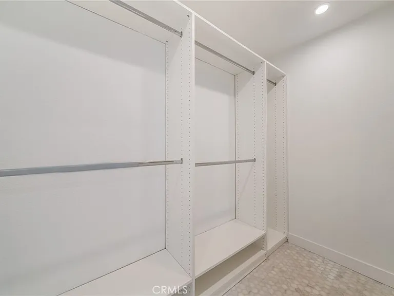 24122 Oro Grande Ln — Photo 17