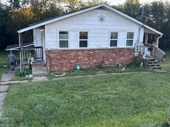 2211 4th Ave, 2211 4th Ave #3, Parkersburg, WV 26101