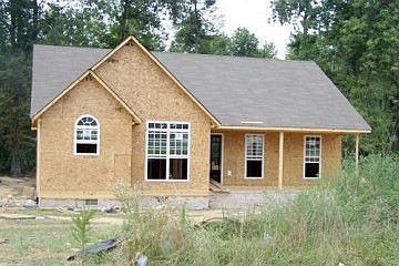 2nd image of 75 Saddleford Dr