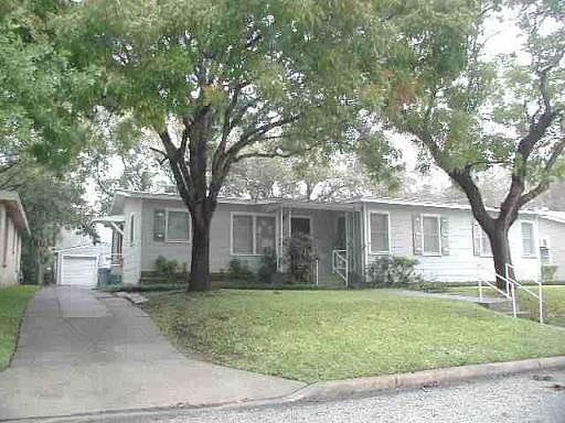 1st image of 339 E COSGROVE ST