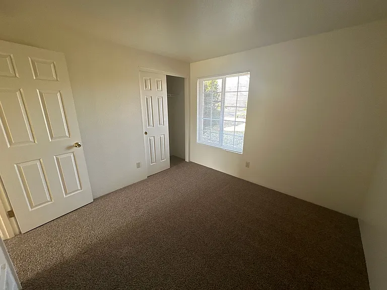 61823 Avonlea Cir — Photo 17