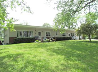 52 Elizabeth St, Whitehall, NY 12887