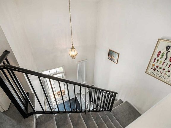 5th image of 15956 Morningside