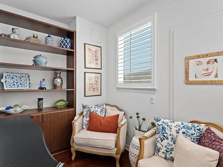 71 Brownstone Way — Photo 17