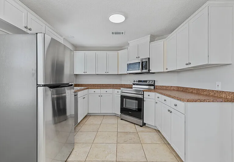 29 Wood Arbor Ln #B — Photo 10
