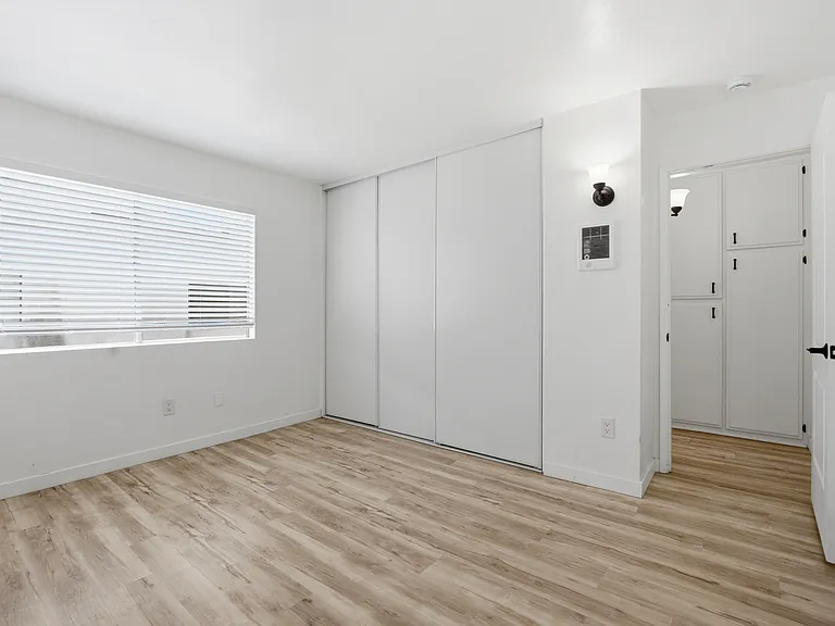 4473 Mississippi St #6 — Photo 8