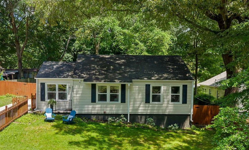1st image of 2085 Harold Ave SE
