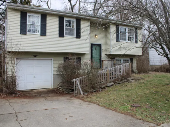 658 Barg Salt Run Rd, Cincinnati, OH 45244