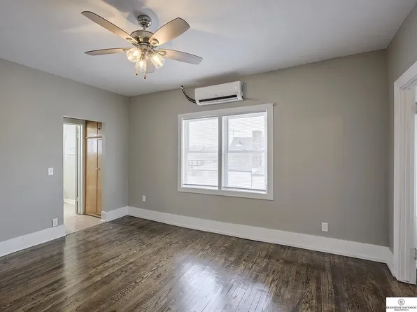 4915 Davenport St APT 6, Omaha, NE 68132