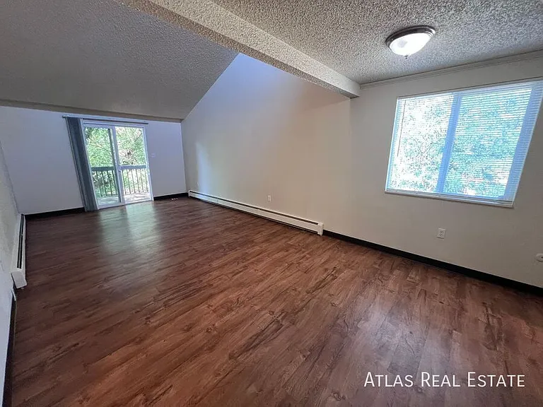 461 El Paso Blvd #J — Photo 3