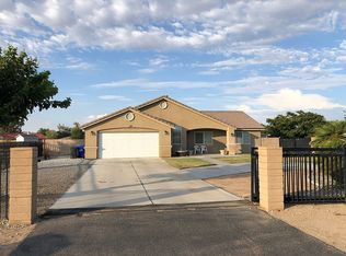 21160 Rambling Rd, Apple Valley, CA 92308