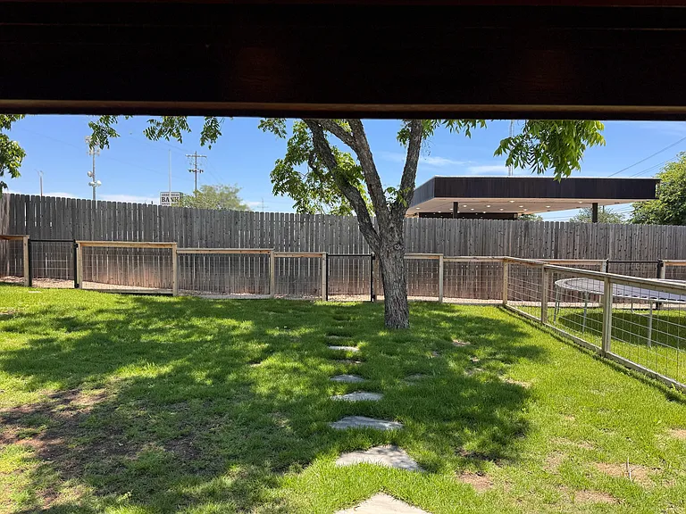 810 Birmingham Ave — Photo 19