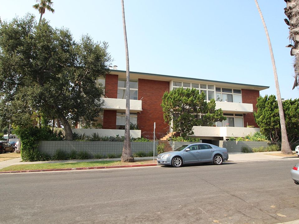 1st image of 854 18th St Unit 12
