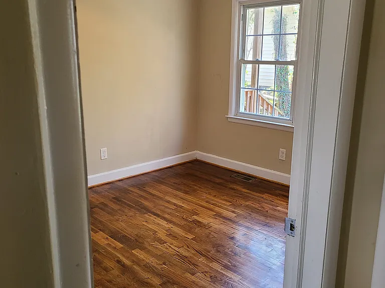 1317 Onyx St #2 — Photo 7