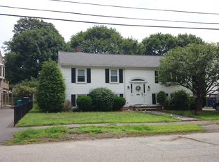 98 Westmoor Rd, West Roxbury, MA 02132