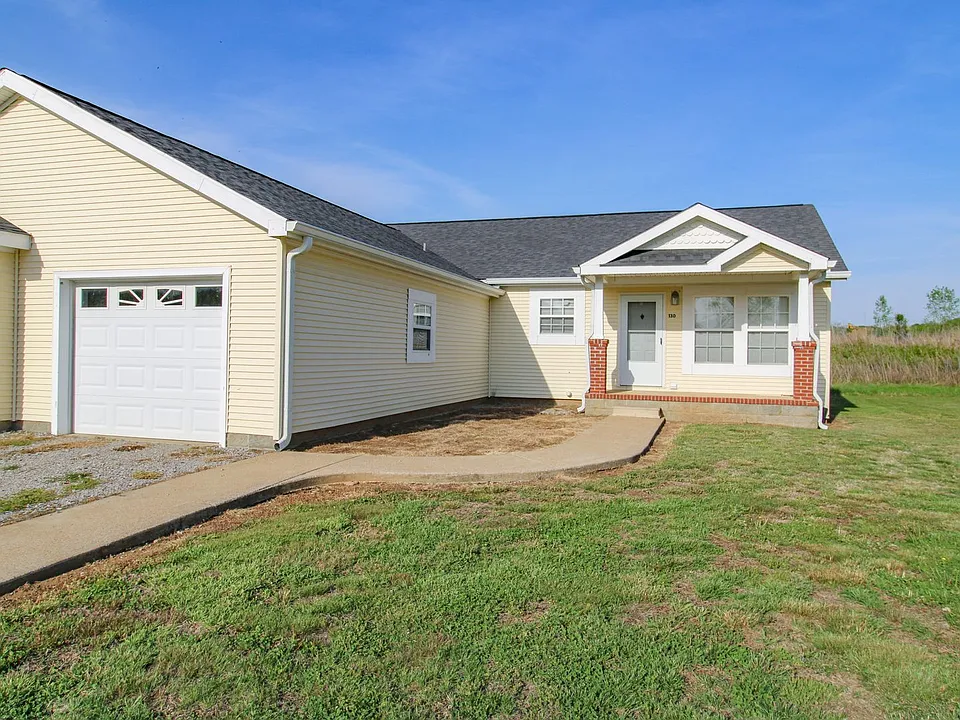130 Meadows Ln
