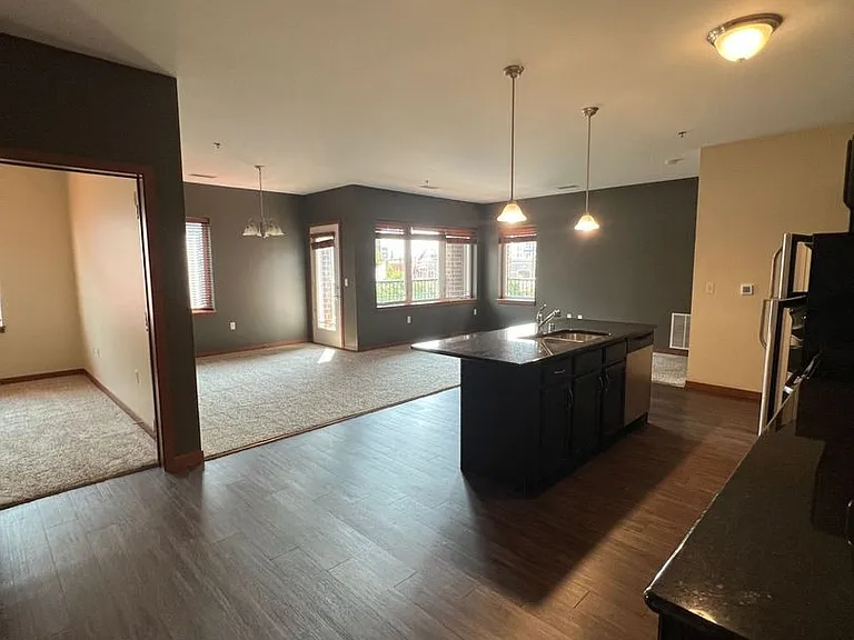 City Deck Landing — Photo 76