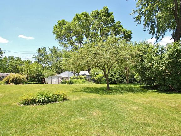 3rd image of 1001 Willman Ct