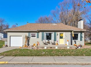 316 E Sherman St, Windfall, IN 46076