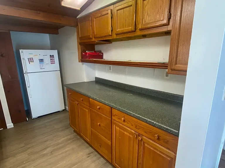 1208 Windermere Dr — Photo 13