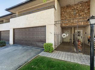 236 Hawk Ln, Palmdale, CA 93551