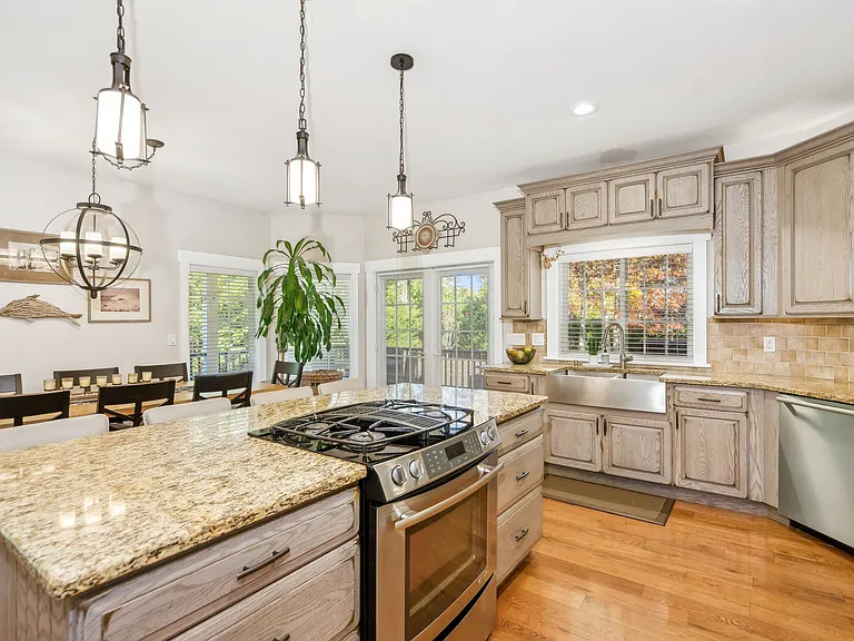 18 Jones Rd — Photo 8