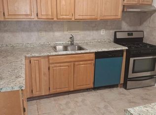 1836 Metzerott Rd APT 222, Hyattsville, MD 20783