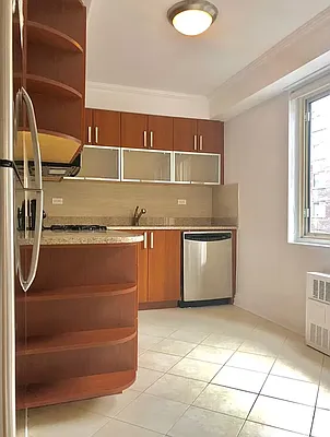 Rented by A&E Real Estate Management | media 13