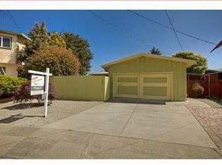 1090 View Way, Pacifica, CA 94044