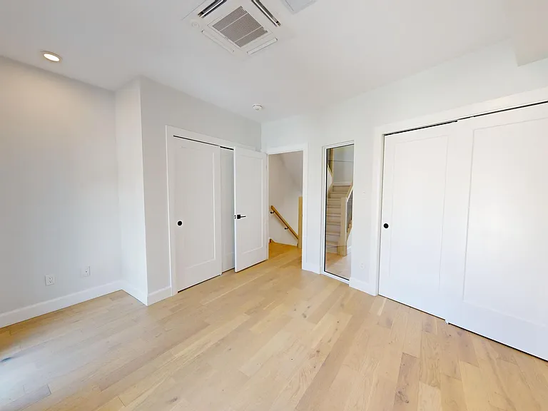 2082 Lumen Dr #107B — Photo 7