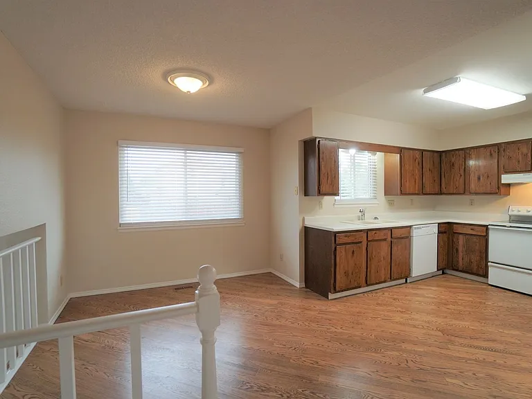 3460 Sun River Pl — Photo 5