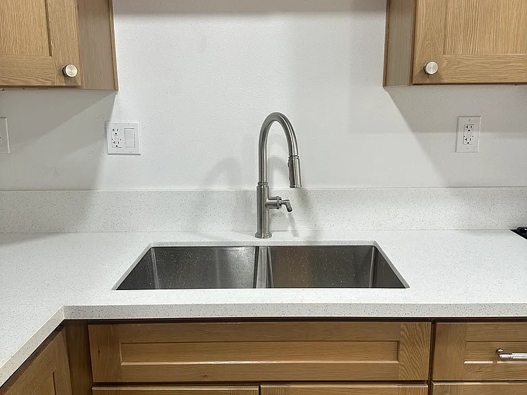 Kitchen Sink and Faucet