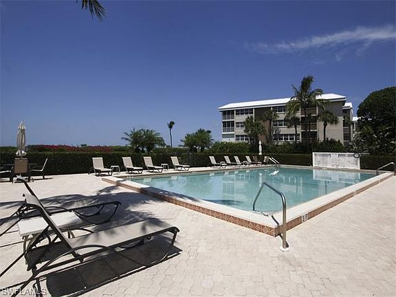 2nd image of 3215 W Gulf Dr #201B