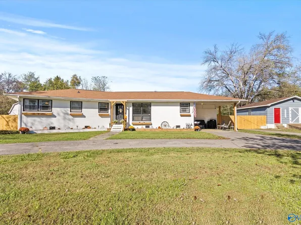 13858 County Road 8, Woodville, AL 35776