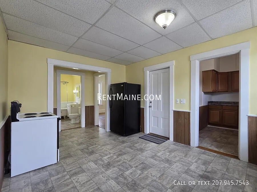 1 bed, 715 sqft, $1,225 — Photo 1