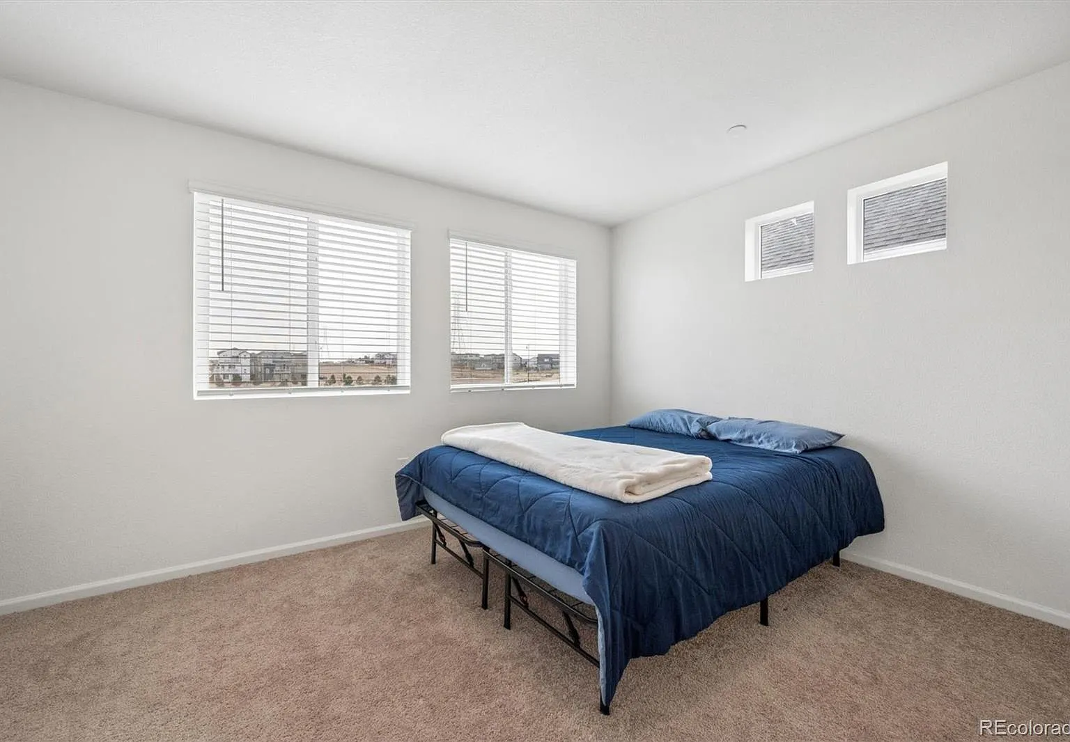 3 bed, 1152 sqft, $2,725 — Photo 4