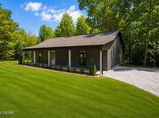 19 Scarlet Ln, Lexington, TN 38351