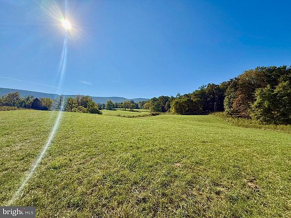 2nd image of 3176 Germany Valley Rd
