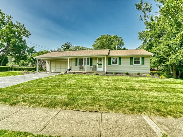 1434 Stone Rd, Rochester, NY 14615