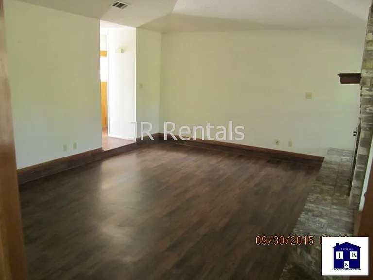 1107 Tyler Dr — Photo 24